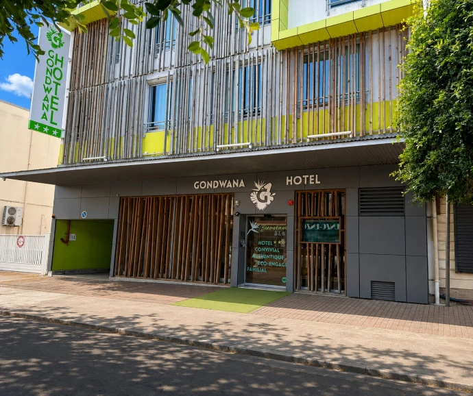 Enseigne 3 etoiles du Gondwana Hotel